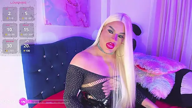 Snapshot of Missisabella_ chatting on 02.03.25 Missisabella  online show from 02.03.25