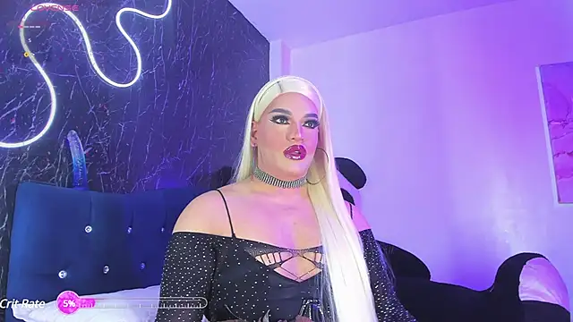 Snapshot of Missisabella_ chatting on 03.01.25 Missisabella  online show from 03.01.25