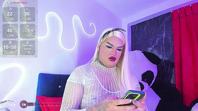 Snapshot of Missisabella_ chatting on 03.15.25 Missisabella  online show from 03.15.25