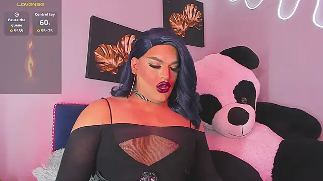 Snapshot of Missisabella_ chatting on 10.07.25 Missisabella  online show from 10.07.25