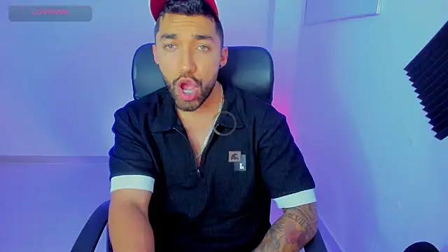 Sweet and caramel online show from 02.14.26