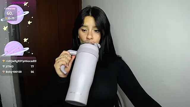 Snapshot of SaraBraun_ chatting on 01.20.25 SaraBraun online show from 01.20.25