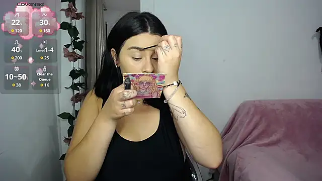 Snapshot of SaraBraun_ chatting on 03.14.25 SaraBraun online show from 03.14.25