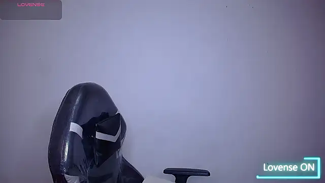 Snapshot of SaraBraun_ chatting on 02.09.26 SaraBraun online show from 02.09.26