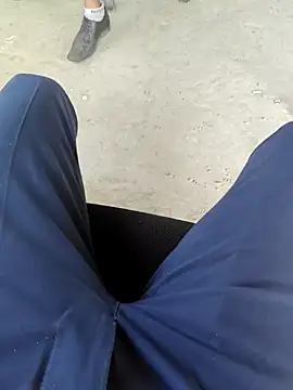 Snapshot of bananadick____ chatting on 12.16.24 bananadick online show from 12.16.24