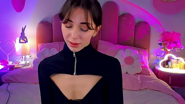 ElsaYoung online show from 11.29.25