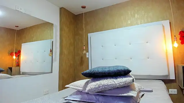 Milaspetite online show from 02.04.26