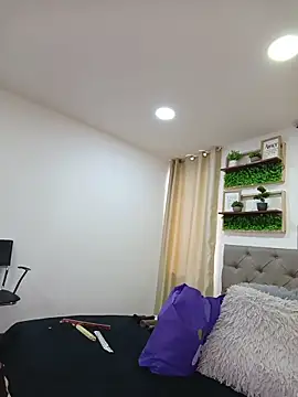 sasi luna online show from 02.20.26