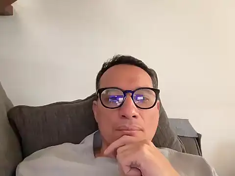 alex ruiz85 online show from 01.05.26