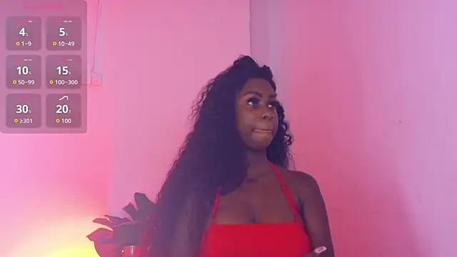 Snapshot of kinkyandsavage chatting on 02.20.26 kinkyandsavage online show from 02.20.26