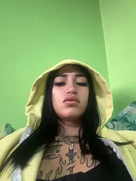 Snapshot of Cassie_howard_ chatting on 01.11.25 Cassie howard online show from 01.11.25