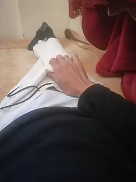 MamhounXx1 online show from 01.01.25