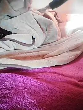 MamhounXx1 online show from 02.25.25