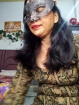 Snapshot of sexy_bhabhi69 chatting on 11.13.25 sexy bhabhi69 online show from 11.13.25