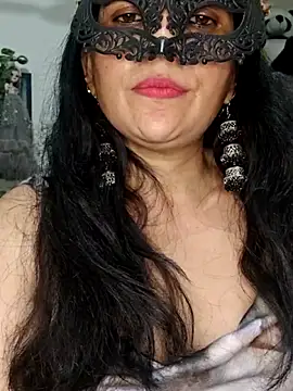 sexy bhabhi69 online show from 05.07.26