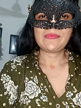 sexy bhabhi69 online show from 05.08.26