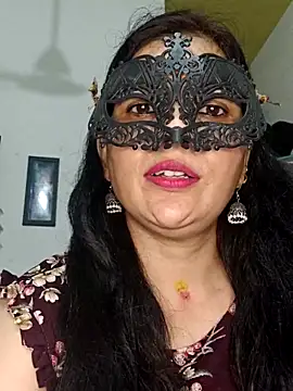 sexy bhabhi69 online show from 06.10.26