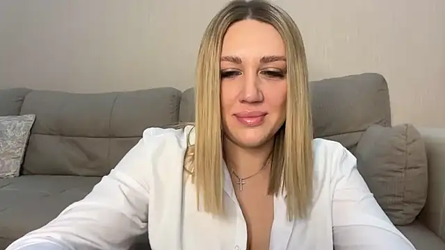 Snapshot of VickyLove047 chatting on 09.26.25 VickyLove047 online show from 09.26.25