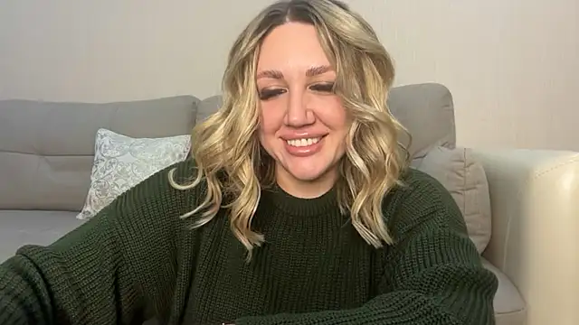 Snapshot of VickyLove047 chatting on 10.08.25 VickyLove047 online show from 10.08.25