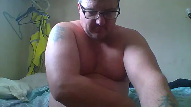 Snapshot of funsexgames chatting on 12.19.24 funsexgames online show from 12.19.24