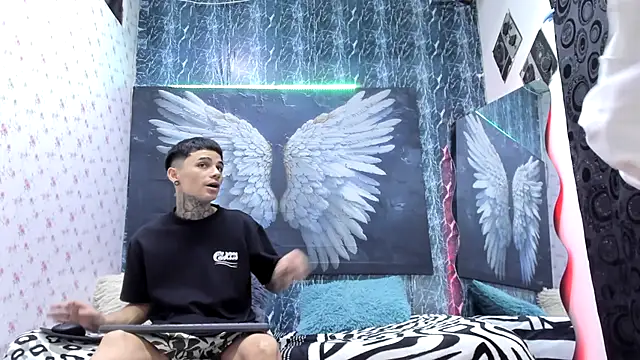 exotic hot couple online show from 04.04.26