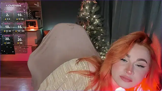 Snapshot of Flower_Camellia77 chatting on 12.24.24 Flower Camellia77 online show from 12.24.24