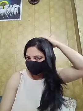 Snapshot of hornycoupleJandS chatting on 05.23.26 hornycoupleJandS online show from 05.23.26