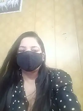 Snapshot of hornycoupleJandS chatting on 05.31.26 hornycoupleJandS online show from 05.31.26