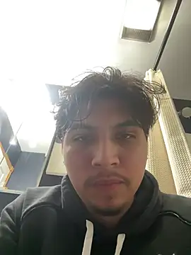 Snapshot of meximaloo1 chatting on 04.16.26 meximaloo1 online show from 04.16.26