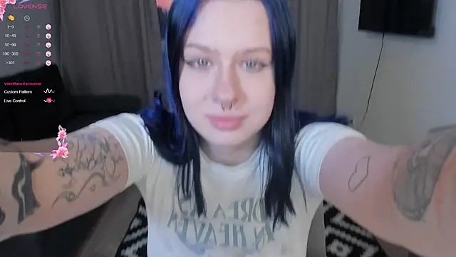 tender kiitty online show from 02.15.26