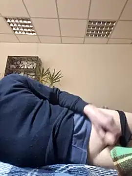 Snapshot of Romakappa1812 chatting on 02.22.25 Romakappa1812 online show from 02.22.25