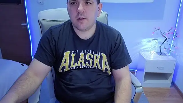 Snapshot of JasonJacks chatting on 03.11.26 JasonJacks online show from 03.11.26