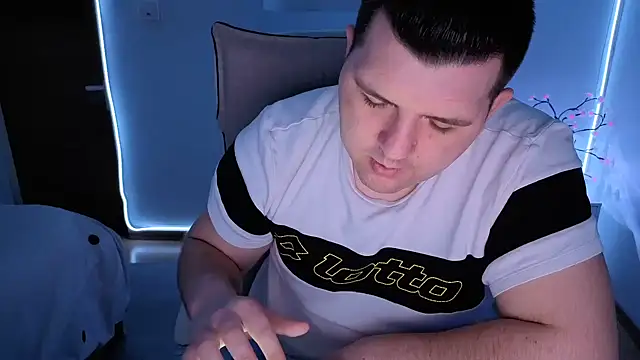 Snapshot of JasonJacks chatting on 03.23.26 JasonJacks online show from 03.23.26