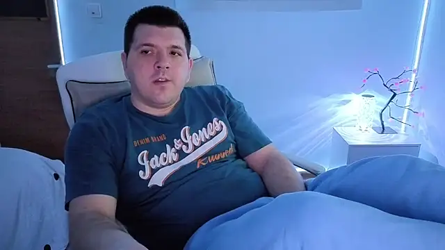 Snapshot of JasonJacks chatting on 04.05.26 JasonJacks online show from 04.05.26