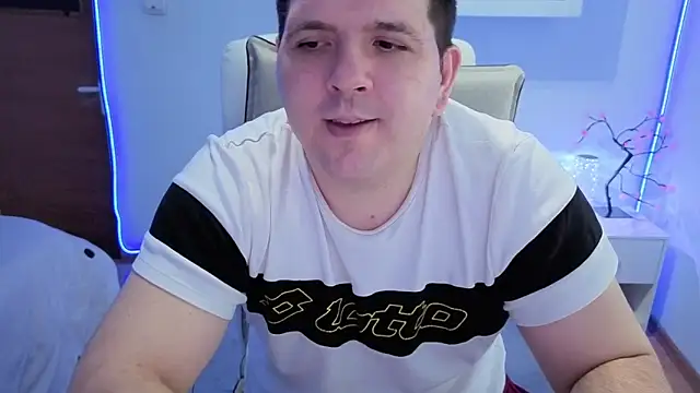 Snapshot of JasonJacks chatting on 04.07.26 JasonJacks online show from 04.07.26