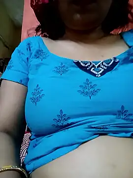 Snapshot of sunita-doll chatting on 03.23.26 sunita-doll online show from 03.23.26
