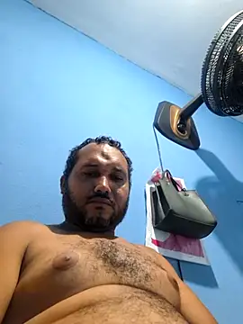 Snapshot of alexjs84 chatting on 10.10.25 alexjs84 online show from 10.10.25