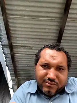 Snapshot of alexjs84 chatting on 12.15.25 alexjs84 online show from 12.15.25