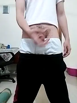 Snapshot of big_cock2182 chatting on 02.14.26 big cock2182 online show from 02.14.26