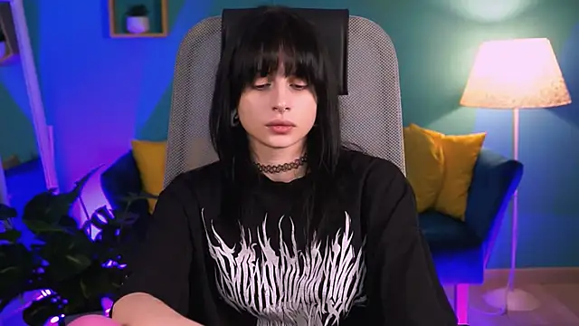 Snapshot of JadeCastle_ chatting on 03.06.26 JadeCastle online show from 03.06.26