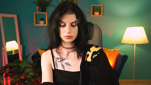 Snapshot of JadeCastle_ chatting on 04.18.26 JadeCastle online show from 04.18.26