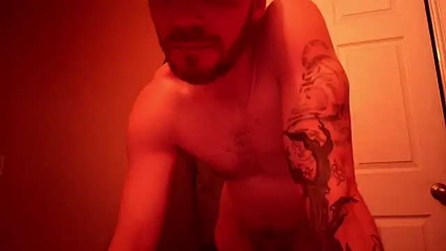 Snapshot of Huntzg23 chatting on 02.07.26 Huntzg23 online show from 02.07.26