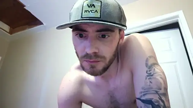 Snapshot of Huntzg23 chatting on 02.24.26 Huntzg23 online show from 02.24.26