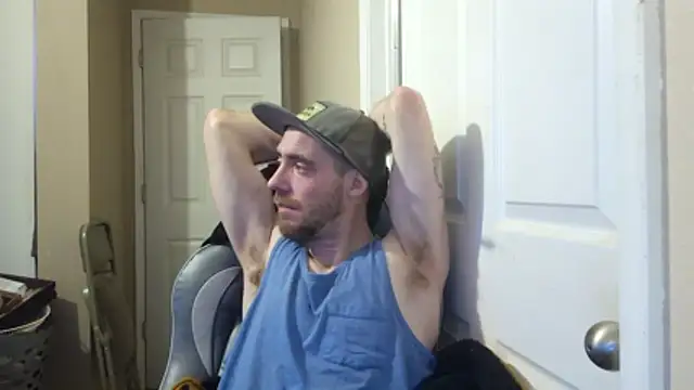 Huntzg23 online show from 03.31.26