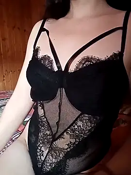 Snapshot of Eleni_Pappa chatting on 03.08.25 Eleni Pappa online show from 03.08.25