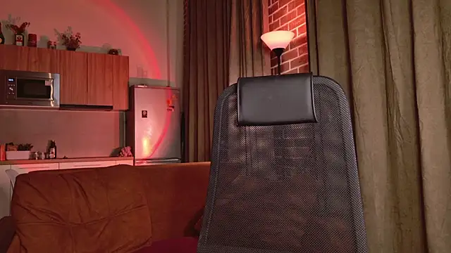 Cristmass princess online show from 10.02.25