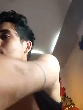 Snapshot of GamerQuinn chatting on 12.25.24 GamerQuinn online show from 12.25.24