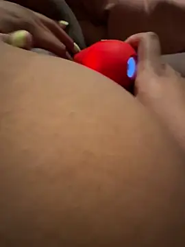 InterRacialFacial7296 online show from 02.18.26