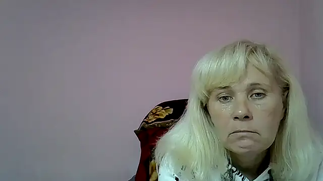 sakura blonde online show from 12.28.24