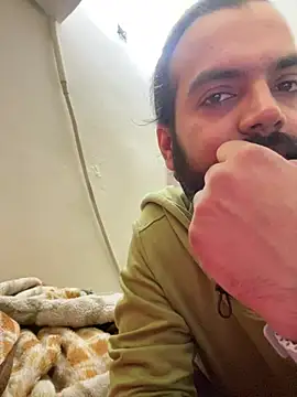 Arsh Loves Luv online show from 12.20.24